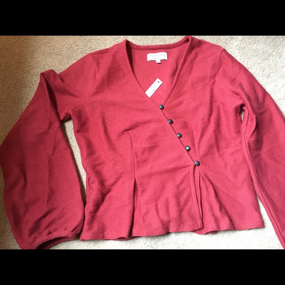 NWT Madewell Texture and Thread button wrap top